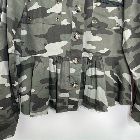 Knox Rose camo peplum button down lightweight jacket size Large - Picture 5 of 12